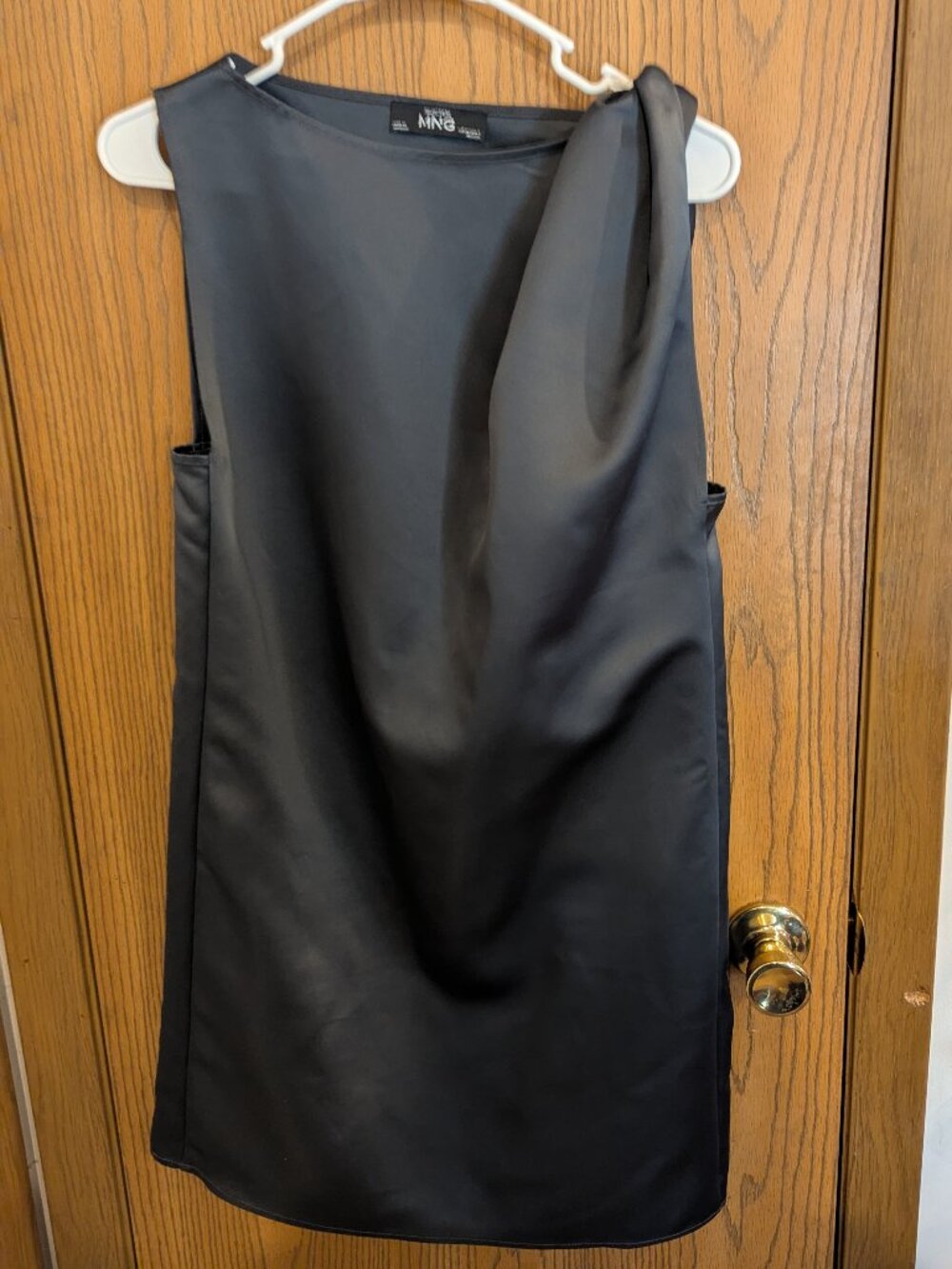 Mango Satin Sleeveless Short‎ Shift Dress w/ Knot Detail Gray/Black Shine-2
